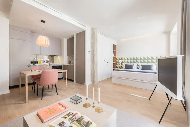 1-Bedroom Apartment in Calle de Colomer, Madrid (1725031) room image 2