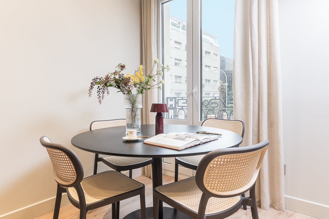 2-Bedroom Apartment in Calle del Coronel Blanco, Madrid (1725069) room image 1