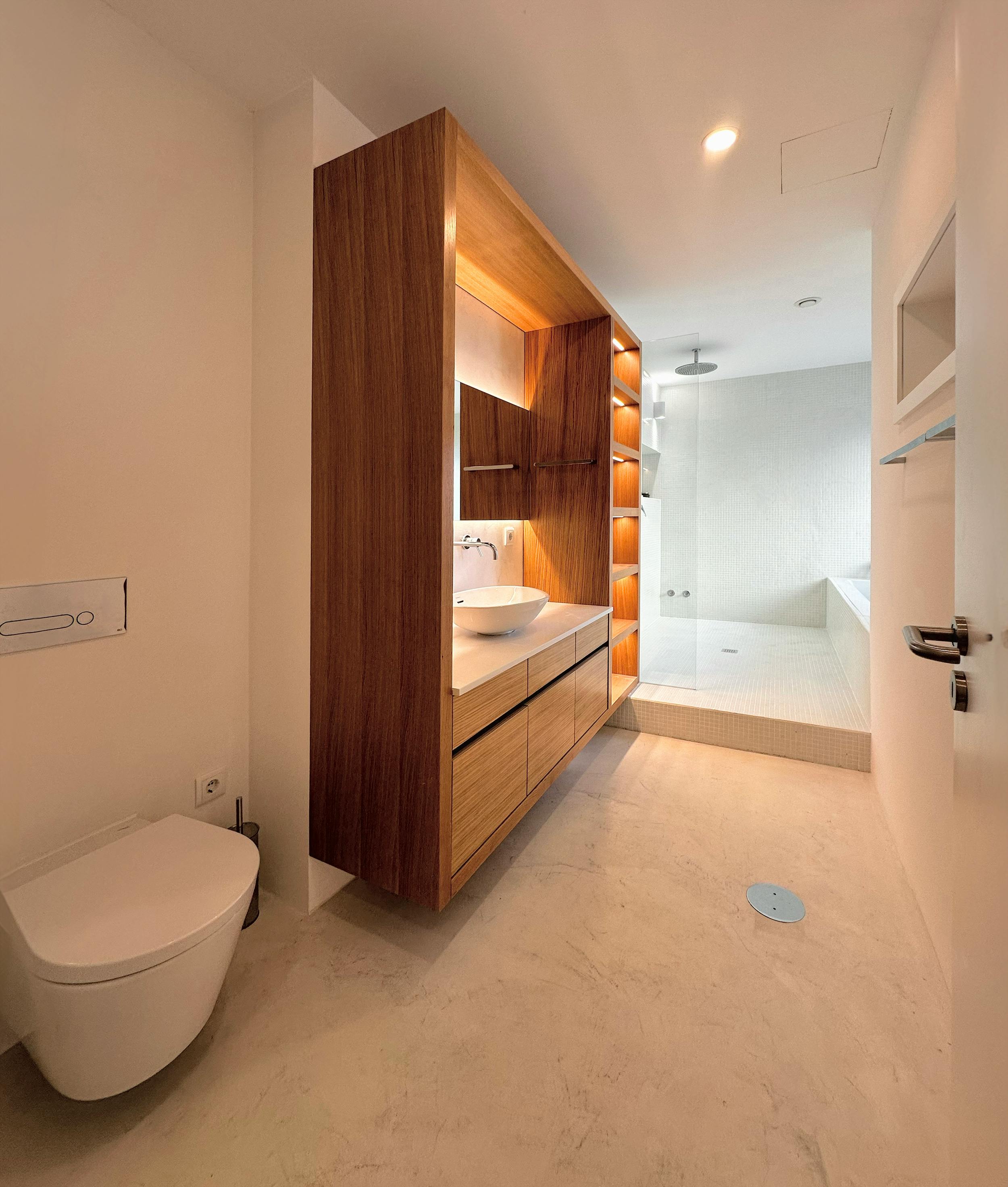2-Bedroom Apartment in Rua Arquitecto Marques da Silva, Porto (1725119) room image 10
