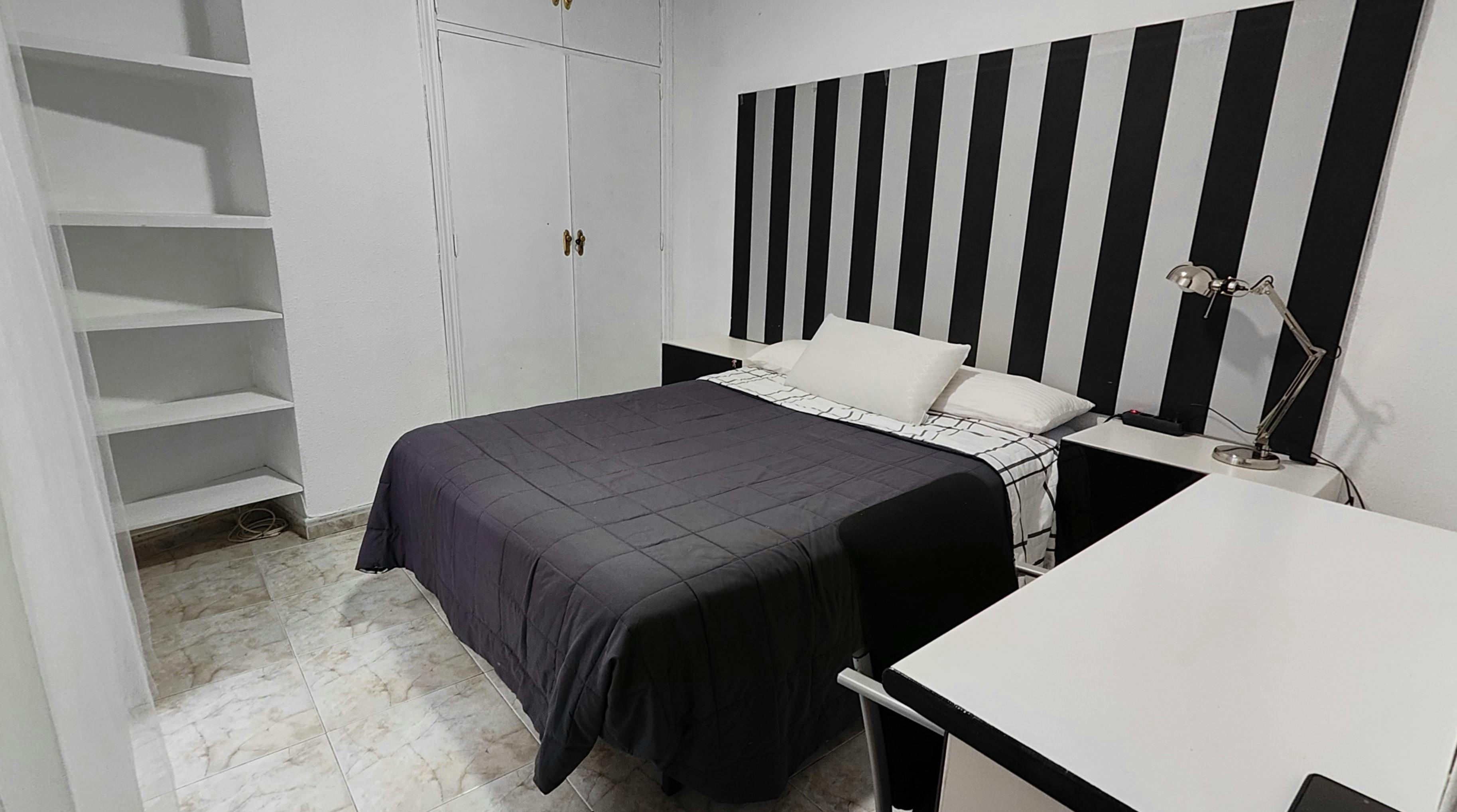 Private room in Calle de Gaztambide, Madrid (1725154) room image 1