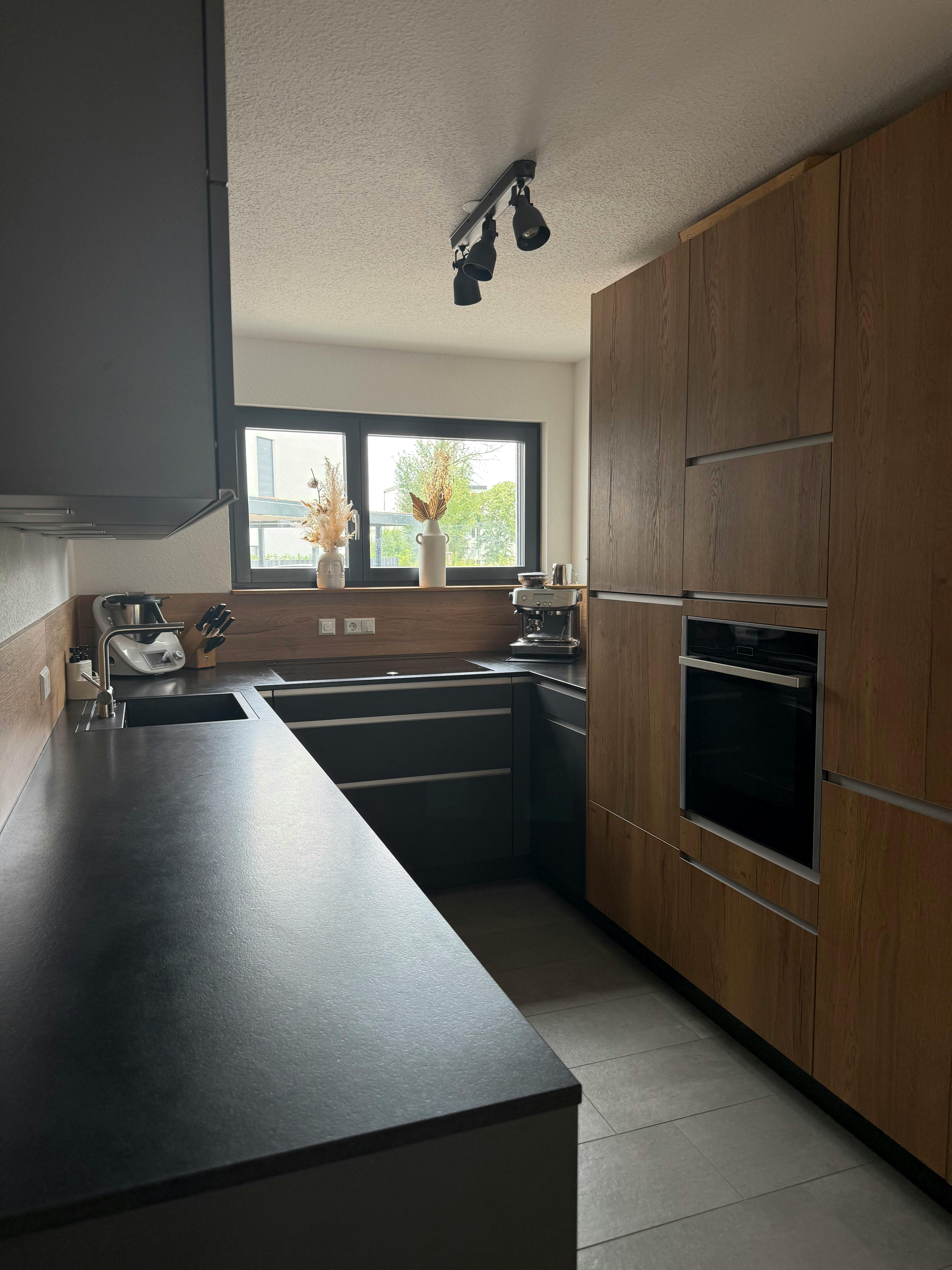 House for rent for €2,900 per month in Kaufbeuren, Georg-Riedel-Straße