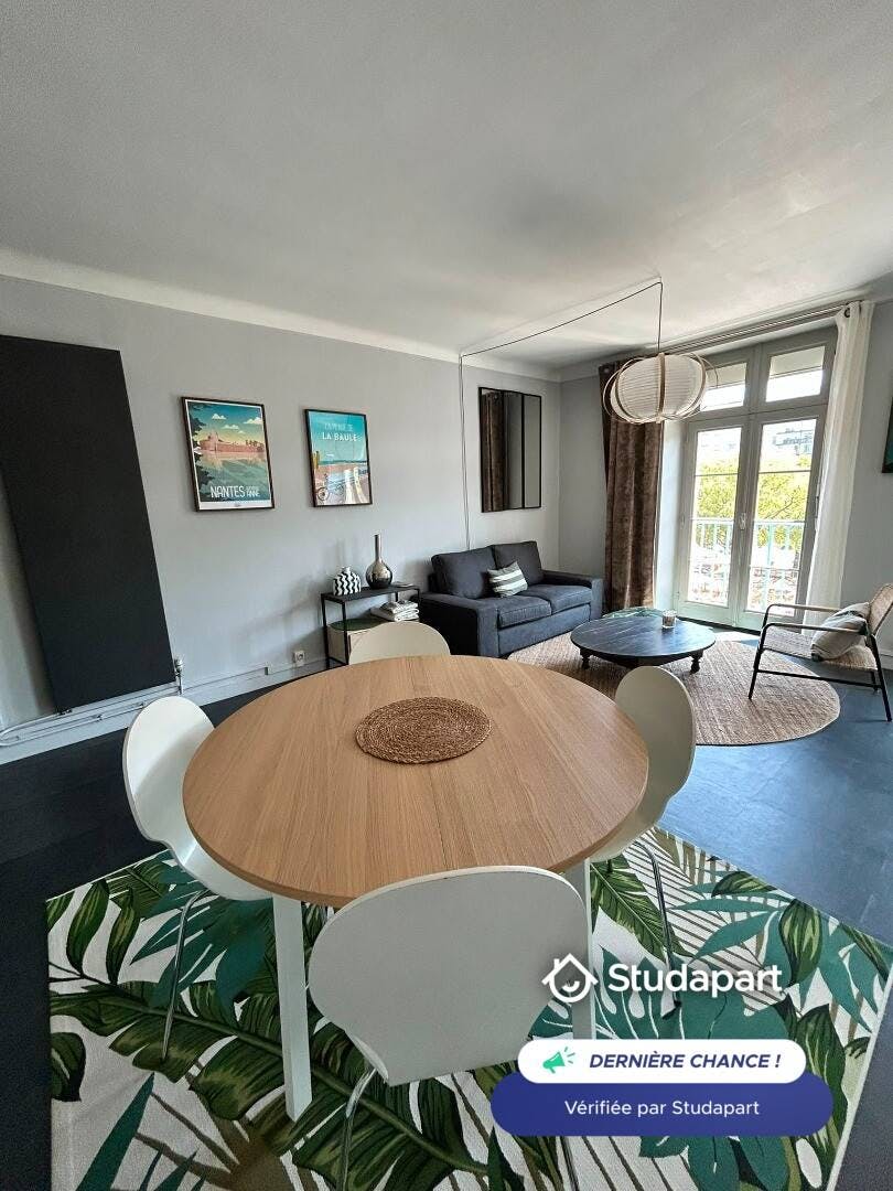 Appartamento in affitto a 1250 € al mese a Nantes, Rue Maréchal de Lattre de Tassigny