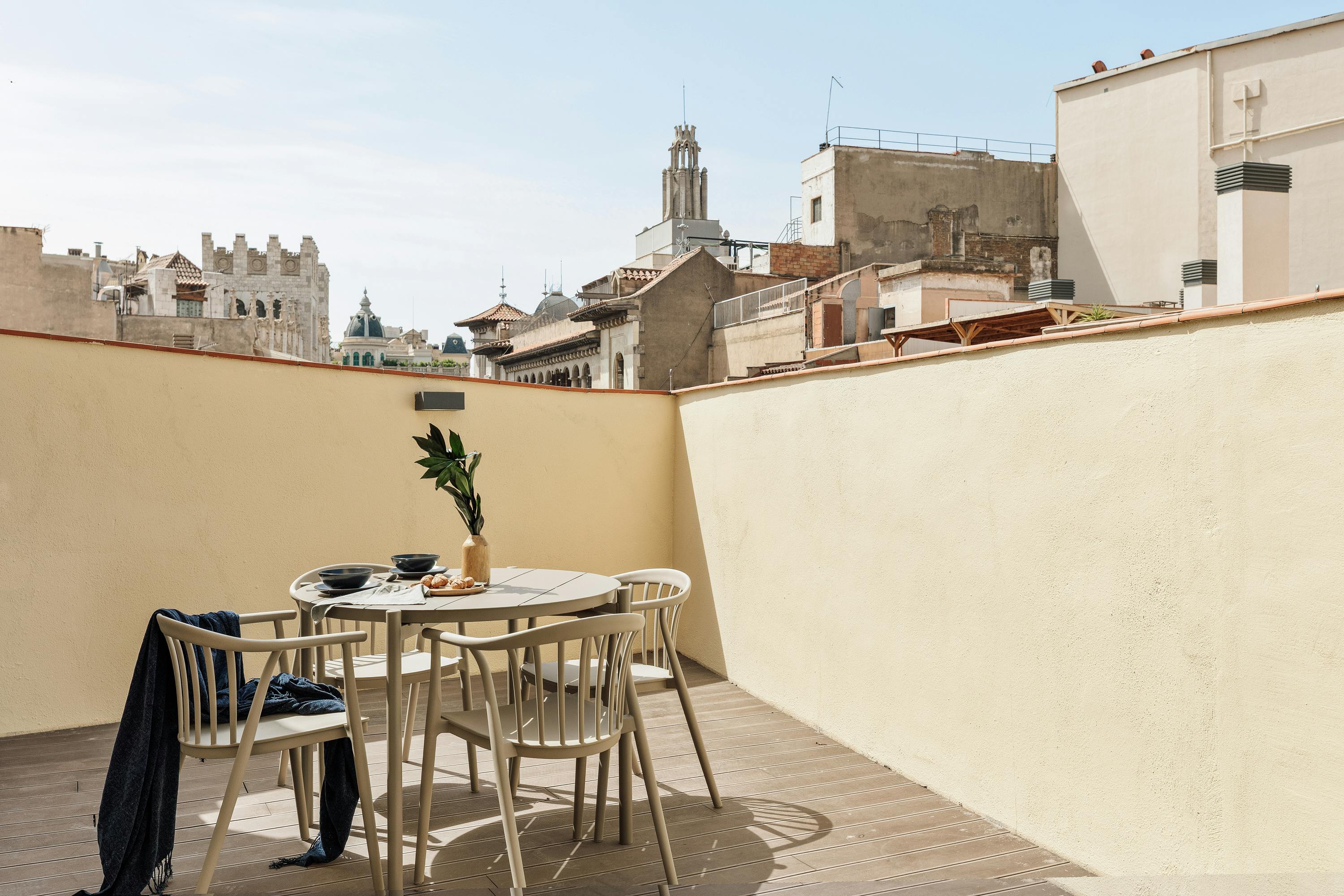 Carrer de les Jonqueres, Barcelona preview