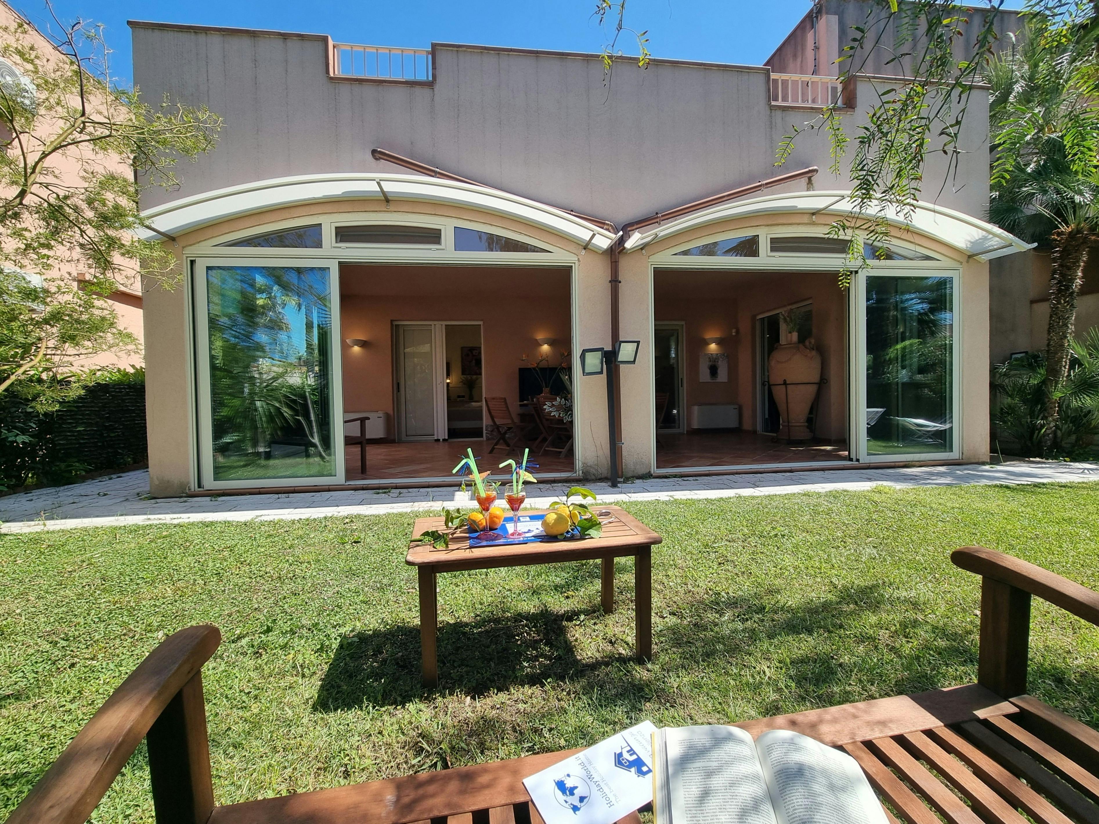 Casa para alugar por € 4.299 por mês em Tonnarella, Via Prestipaolo