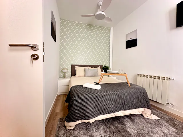 Private room in Calle de Caravaca, Madrid (1725310) room image 1