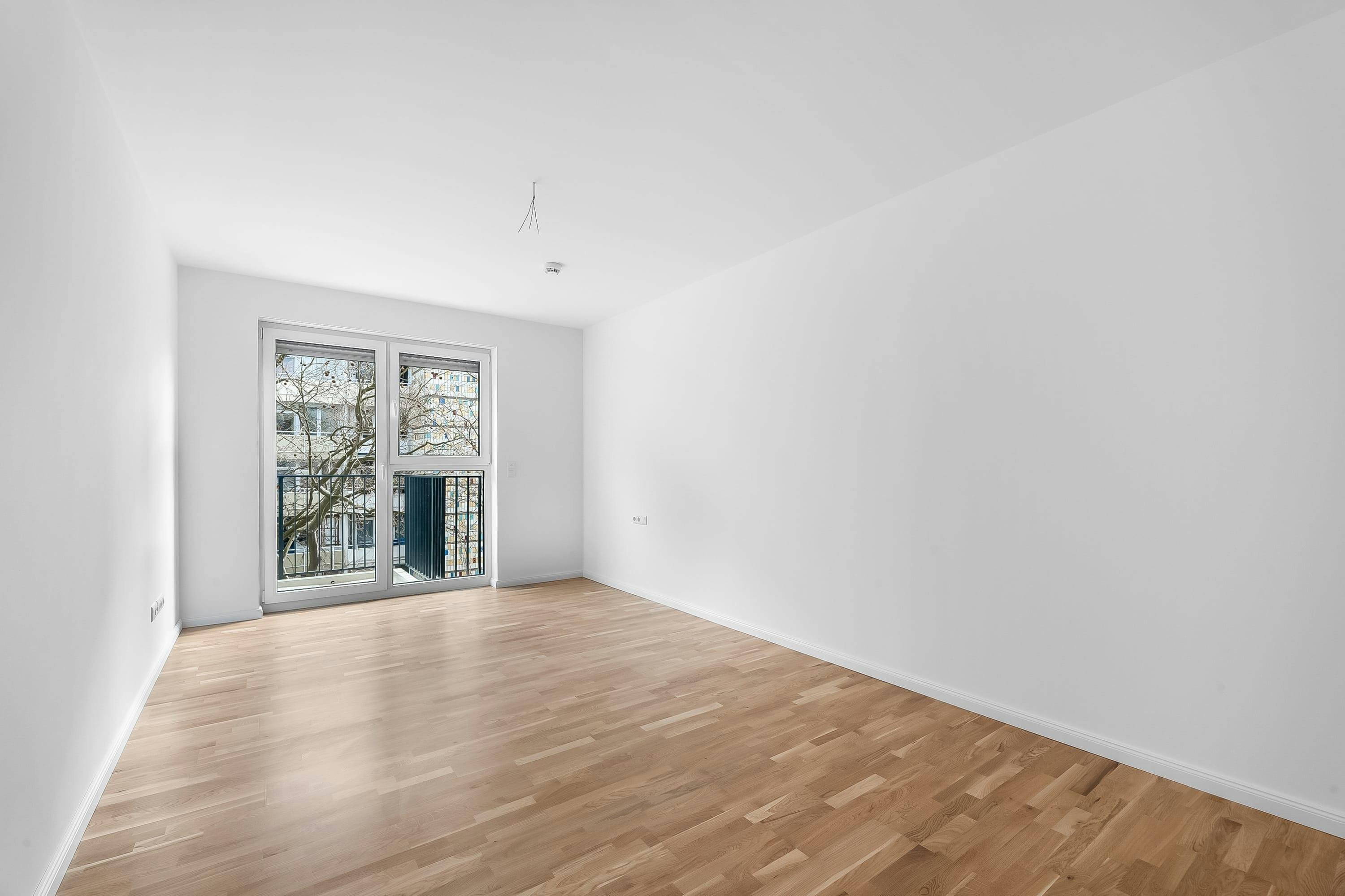 Löwenberger Straße, Berlin preview