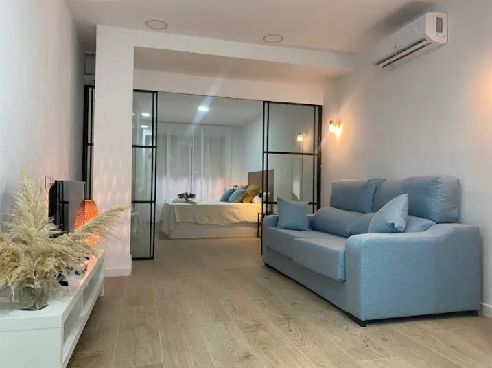 Appartement à louer pour 1 395 €/mois à Alicante, Carrer Cardenal Belluga