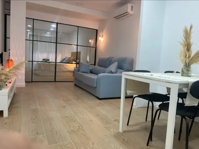 1-Bedroom Apartment in Carrer Cardenal Belluga, Alicante (1725414) room image 2