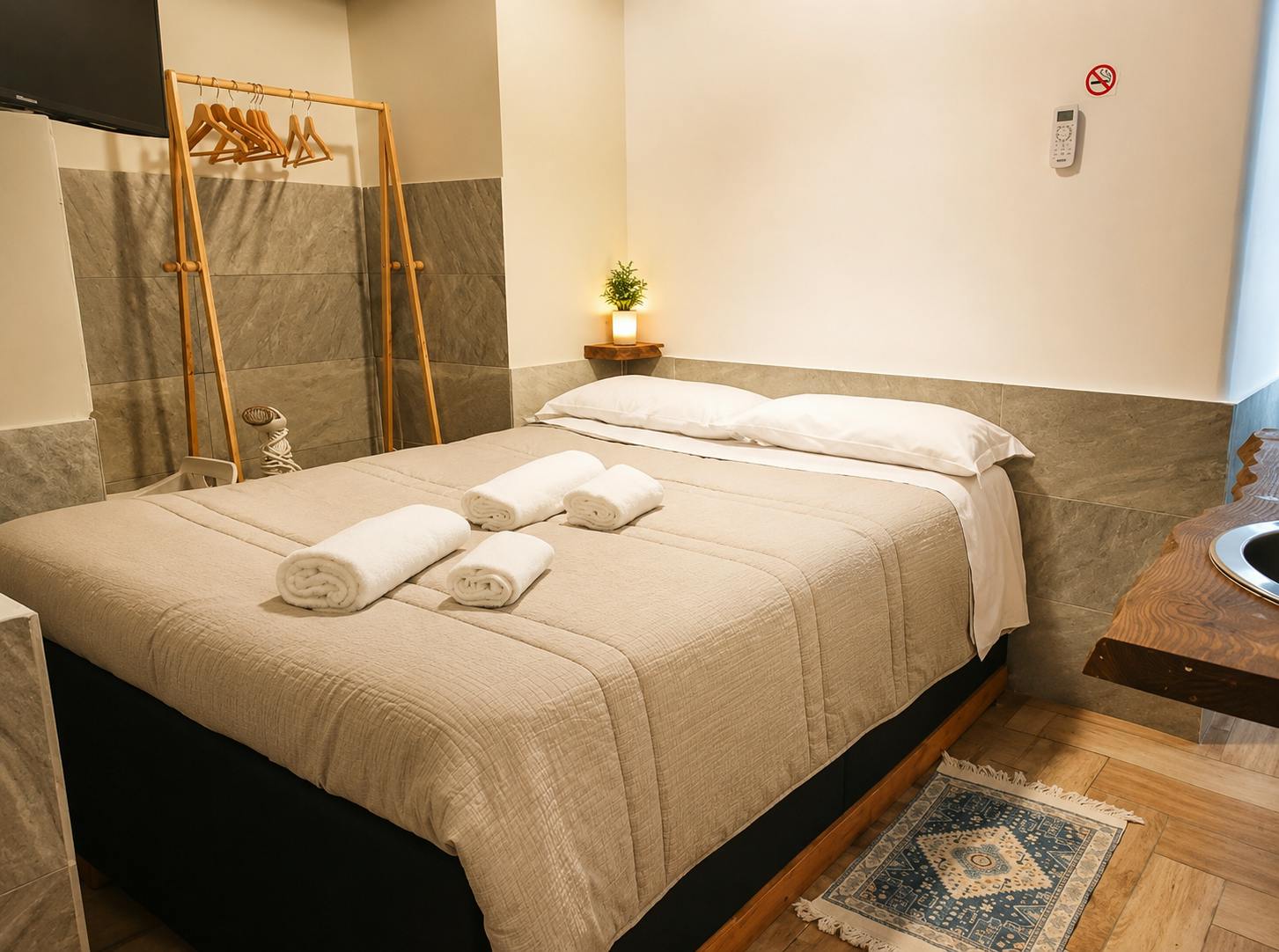 Monolocale in affitto a 570 € al mese a Naples, Piazza Principe Umberto