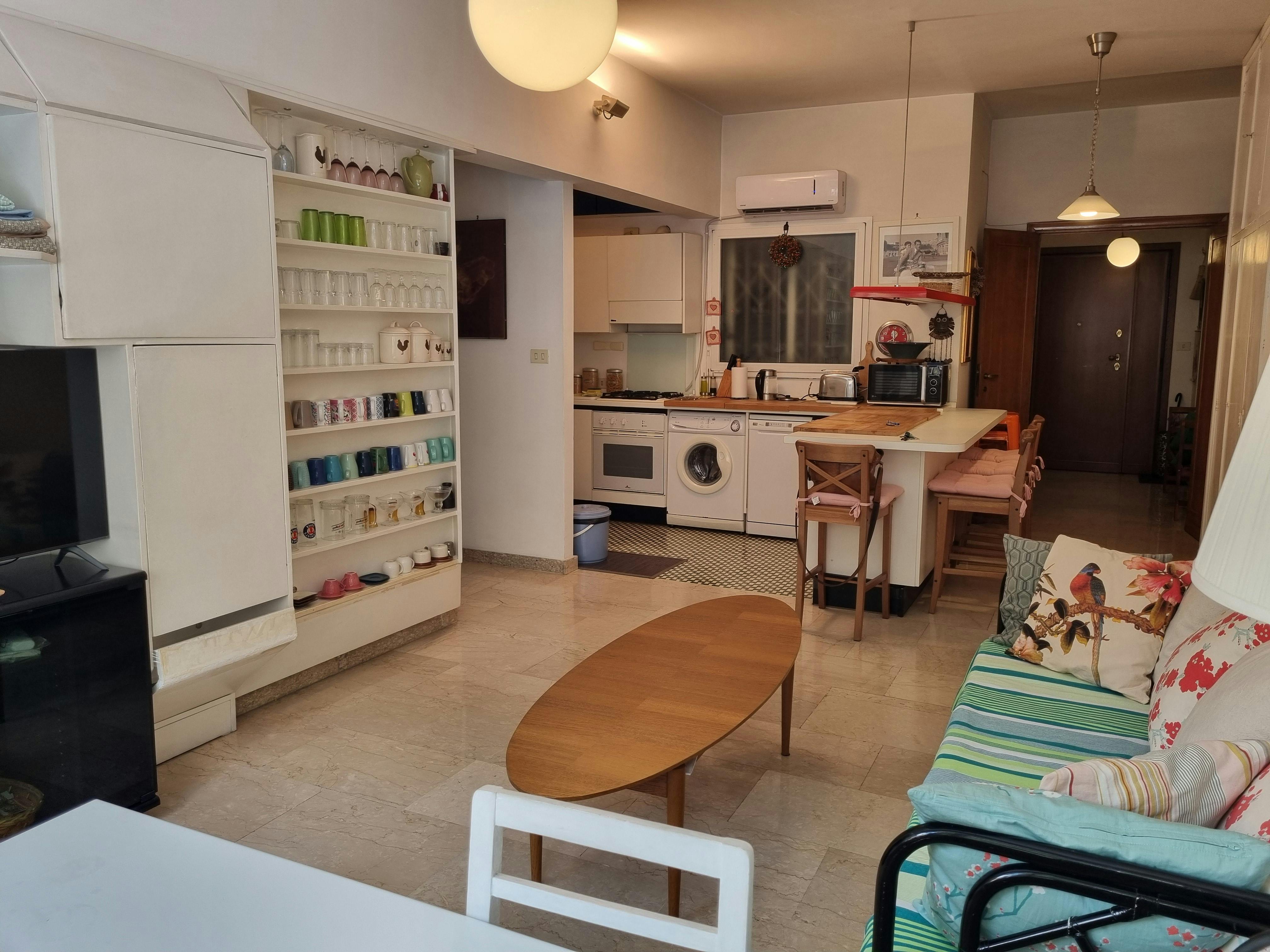 Apartment for rent for €2,300 per month in Rome, Via Donatello