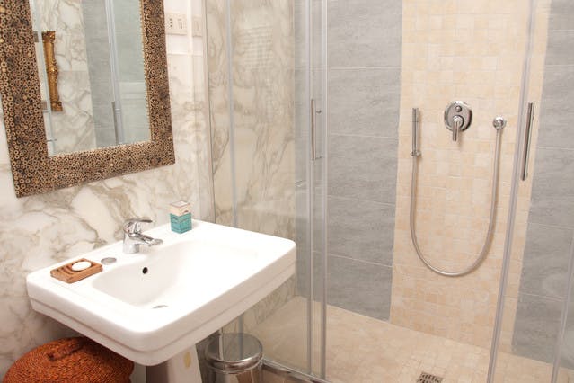 2-Bedroom Apartment in Via Donatello, Rome (1725481) ROOM 4