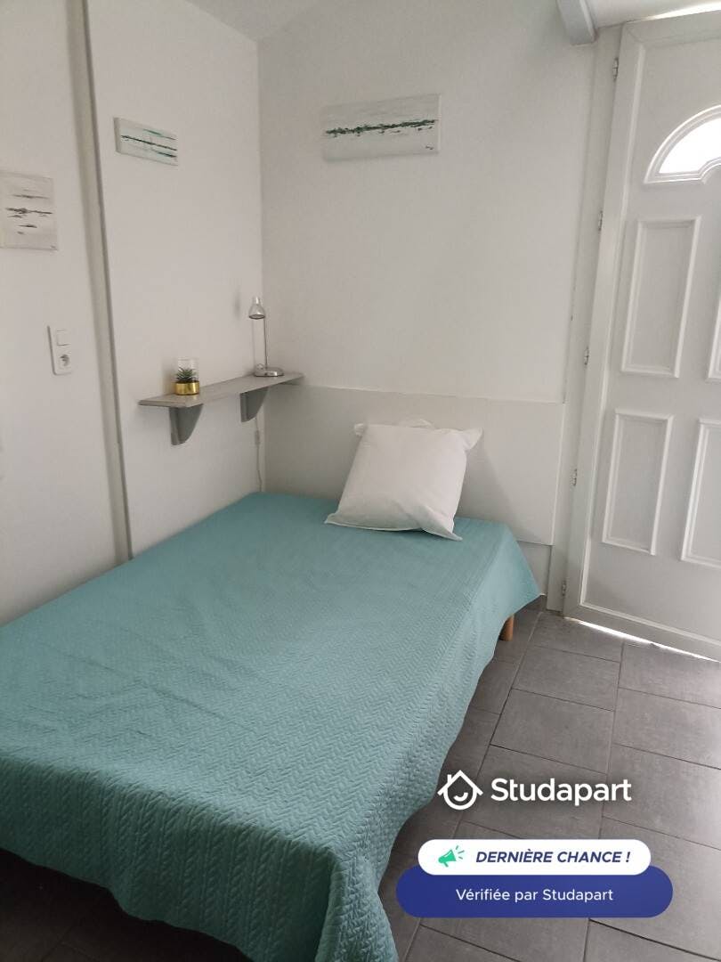 Appartement te huur voor € 360 per maand in Billère, Rue Beauséjour