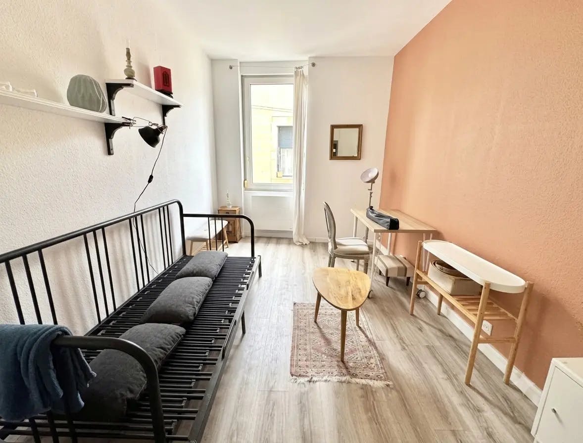 Garsonieră de închiriat pentru 630 EUR pe lună în Bordeaux, Rue Chantre