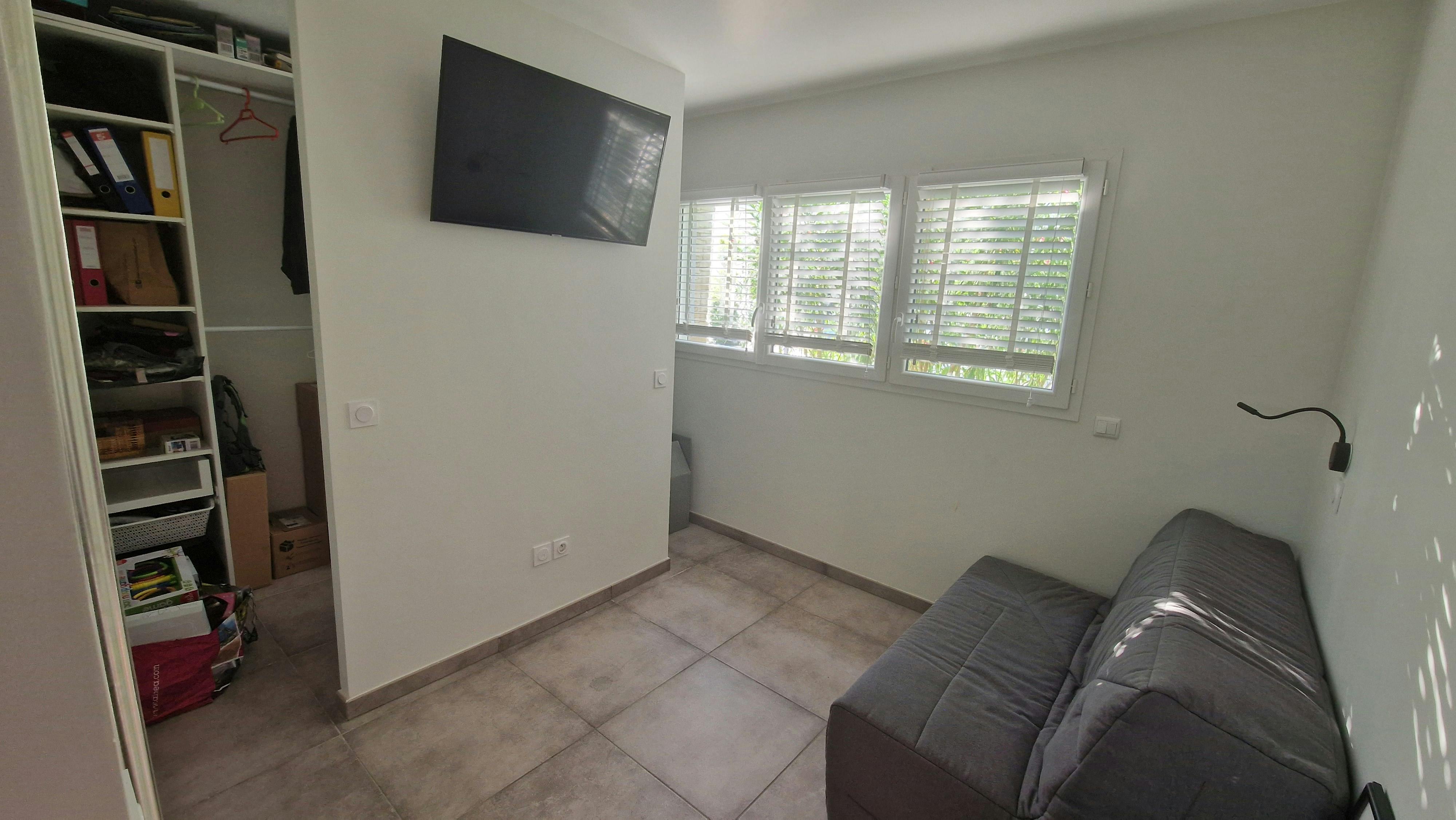 Privé kamer te huur voor € 300 per maand in Montbonnot-Saint-Martin, chemin des sycomores