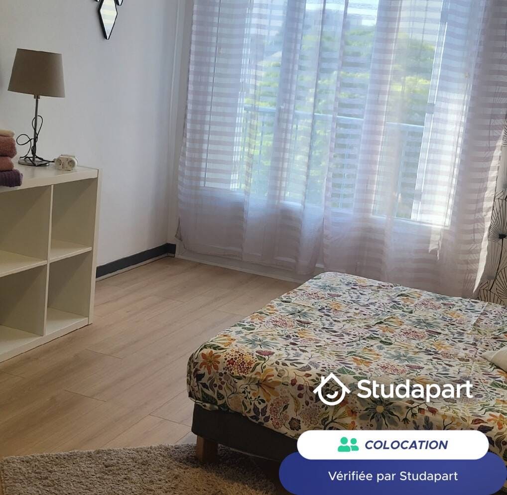 Private room for rent for €500 per month in Rennes, Rue Victor Rault