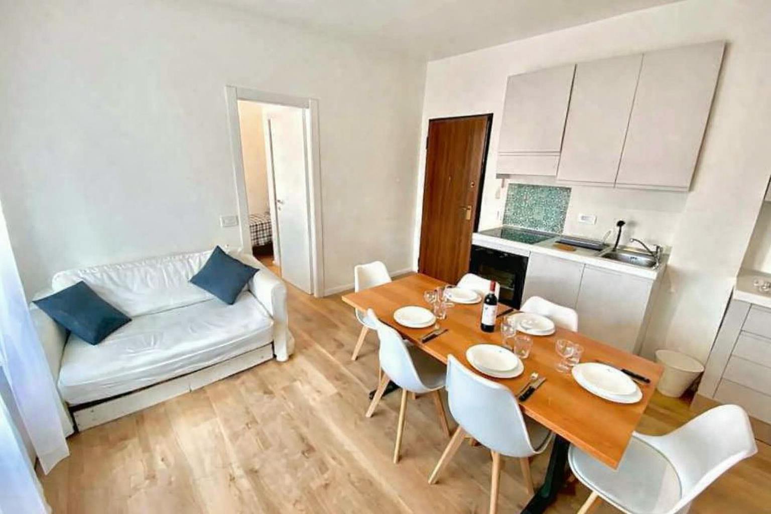 Wohnung zu mieten für 1.600 € pro Monat in Milan, Via dei Fontanili
