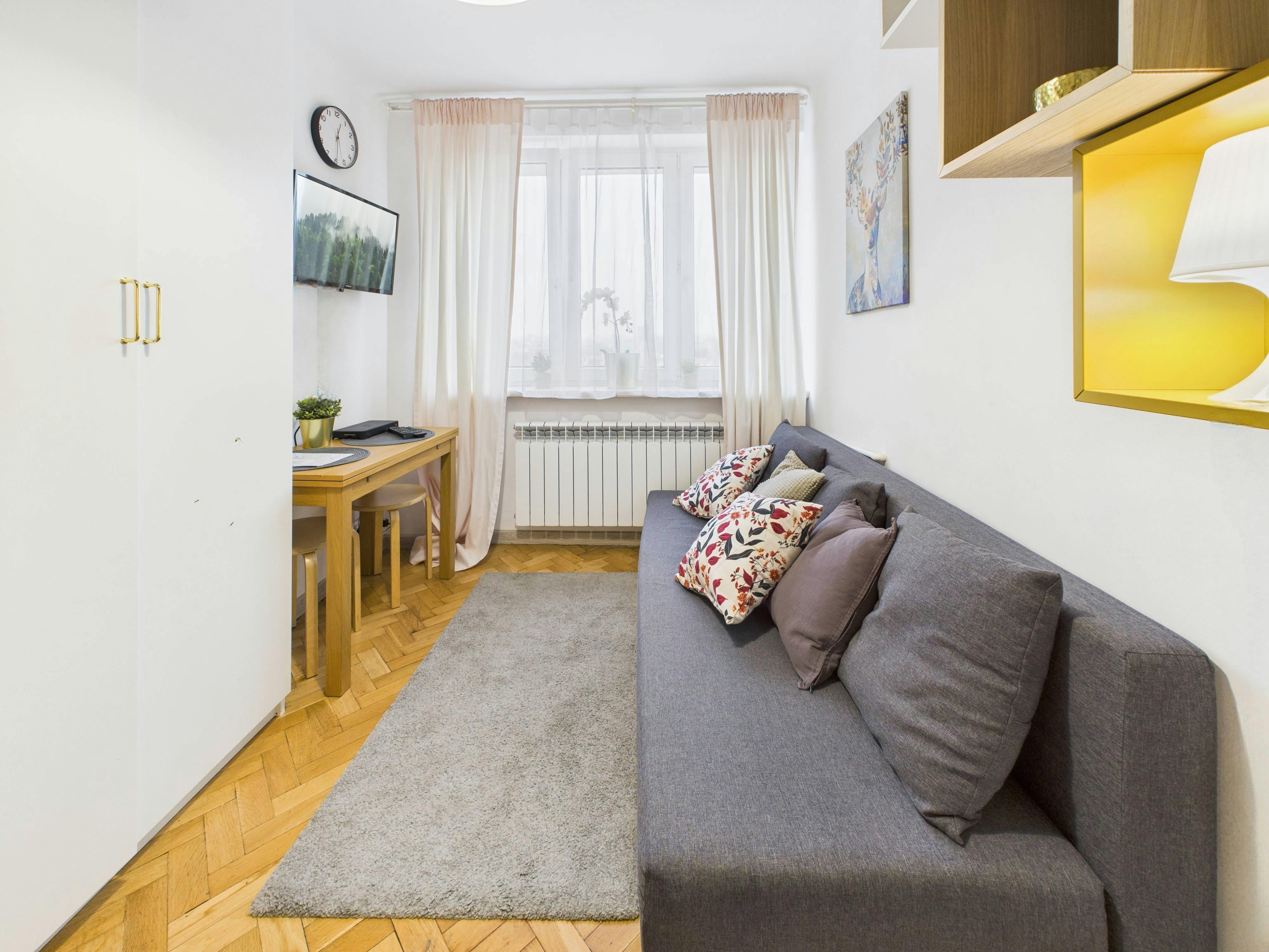 Monolocale in affitto a 672 € al mese a Warsaw, Belwederska