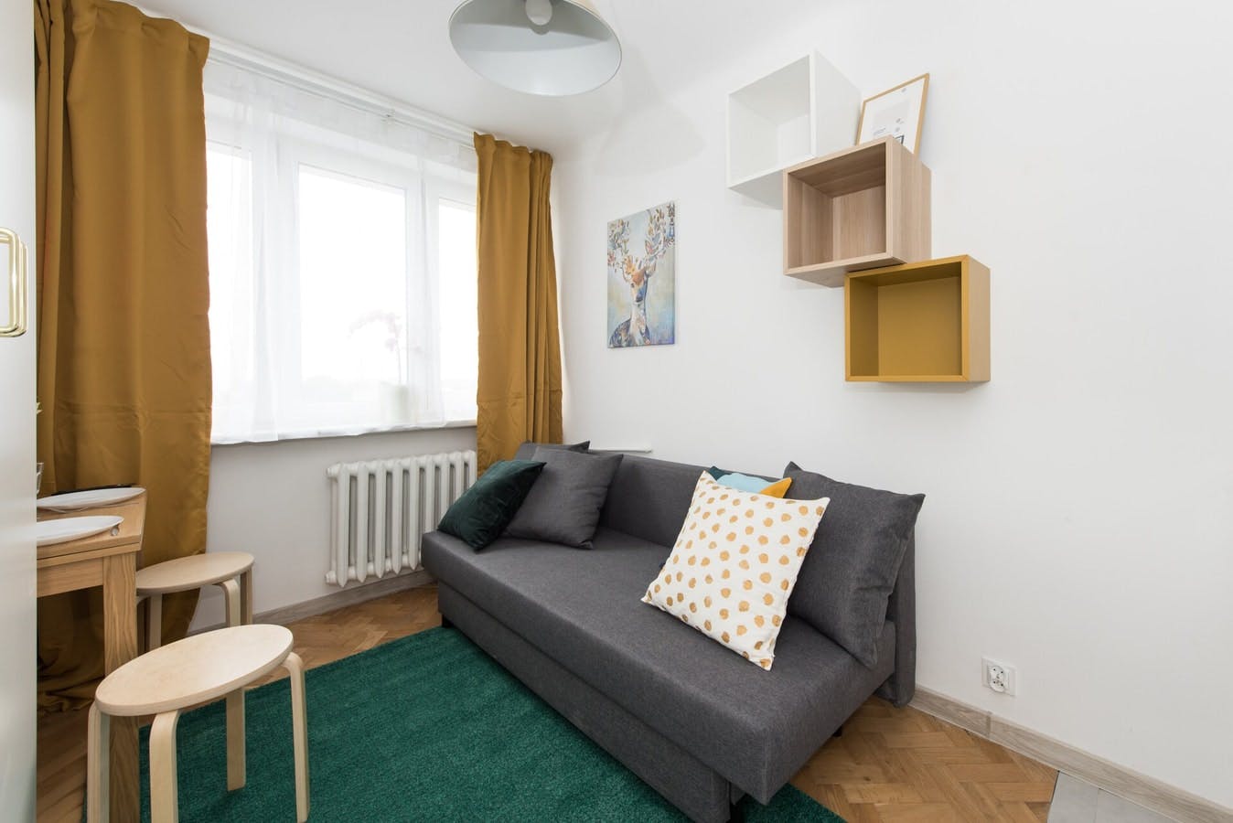 Kawalerka do wynajęcia za 2900 zł miesięcznie w mieście Warsaw, Belwederska