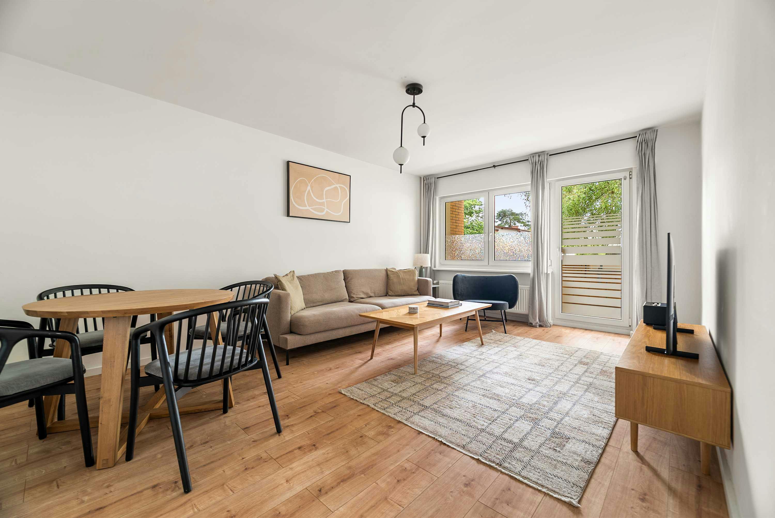2-Bedroom Apartment in Baldersheimer Weg, Berlin (1725705) ROOM
