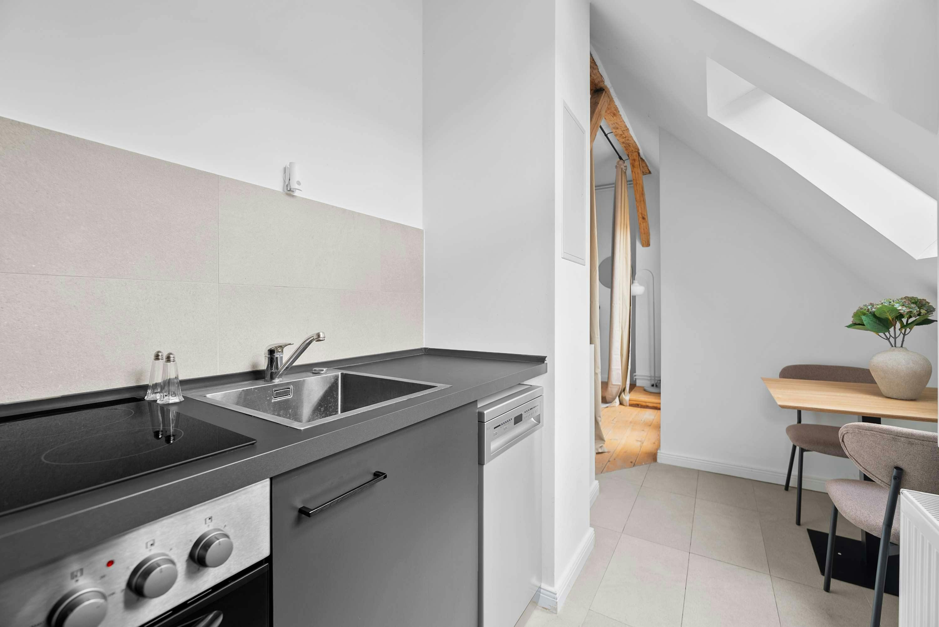 Apartment in Skalitzer Straße, Berlin (1725712) room image 10