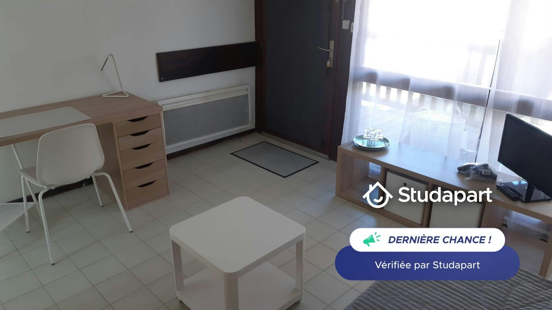 Mieszkanie do wynajęcia za 520 € miesięcznie w mieście Dijon, Rue du Chaignot