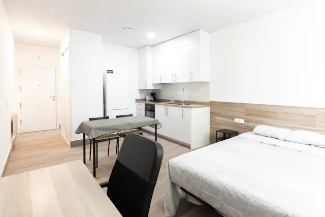 Building in Calle de San Manuel, Madrid (1725798) room image 2