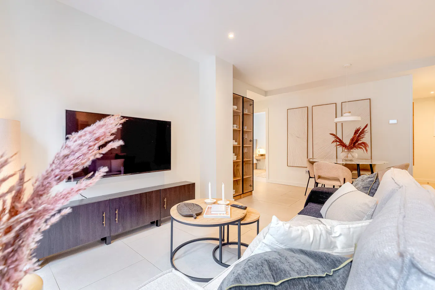 2-Bedroom Apartment in Pasaje de Pradillo, Madrid (1725853) ROOM 2