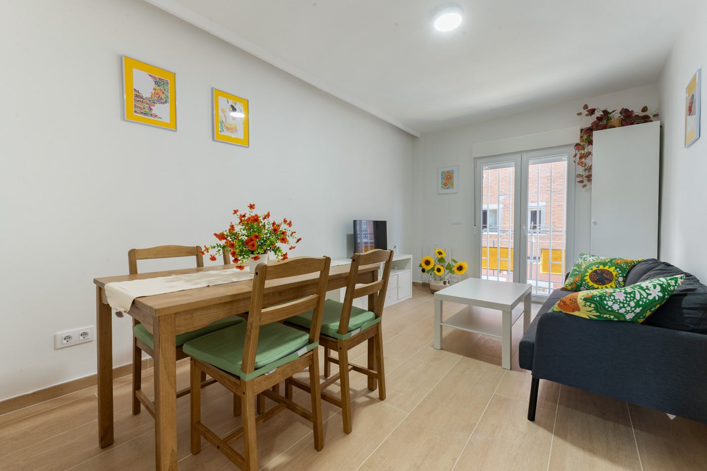 3-Bedroom Apartment in Calle Turaco, Madrid (1725865) ROOM