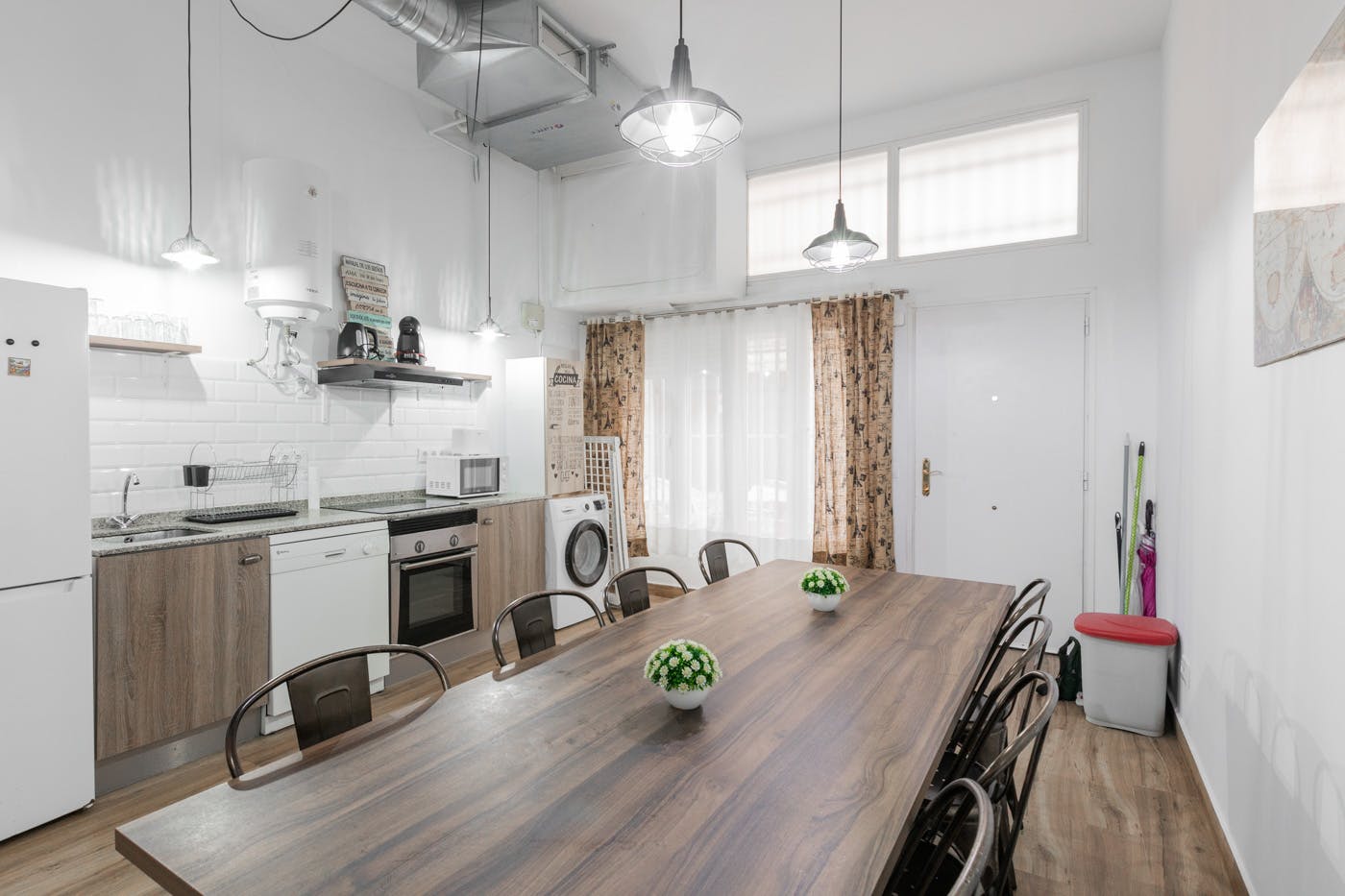 4-Bedroom Apartment in Calle de Barrafon, Madrid (1725884) ROOM