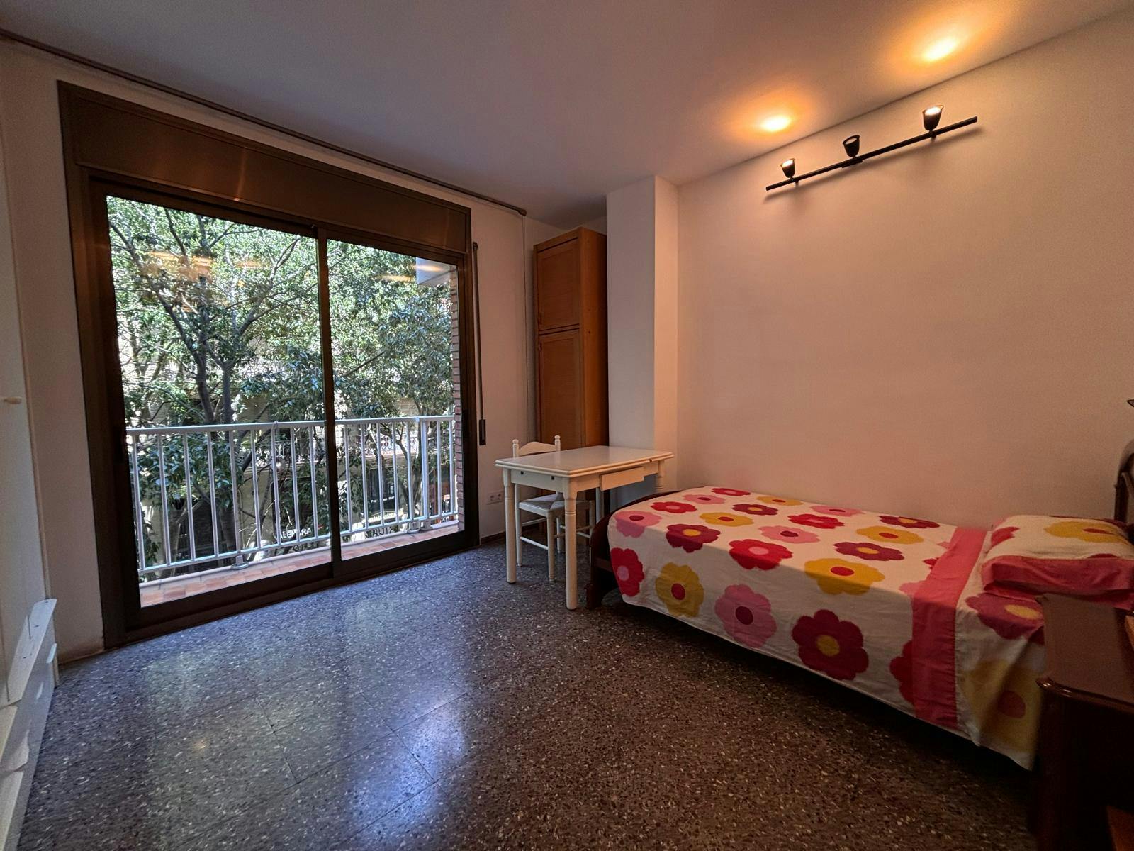 Private room in Carrer de Viladomat, Barcelona (1725889) ROOM