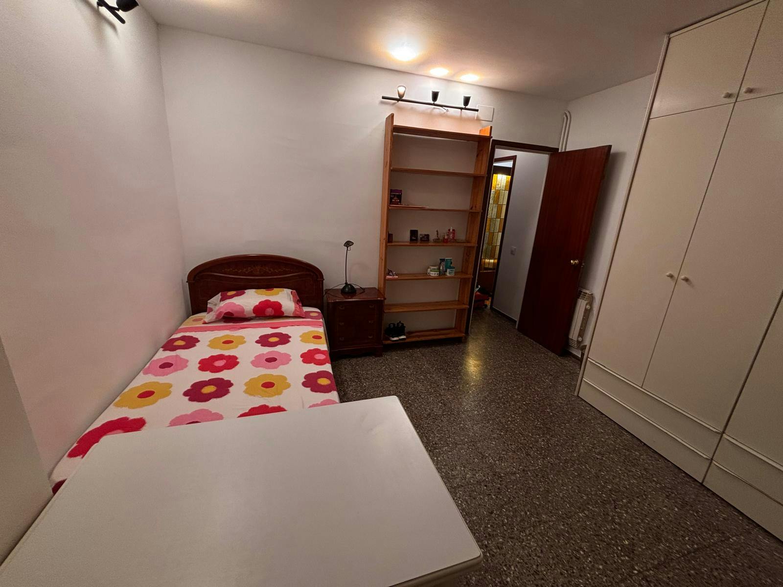Private room in Carrer de Viladomat, Barcelona (1725889) room image 6