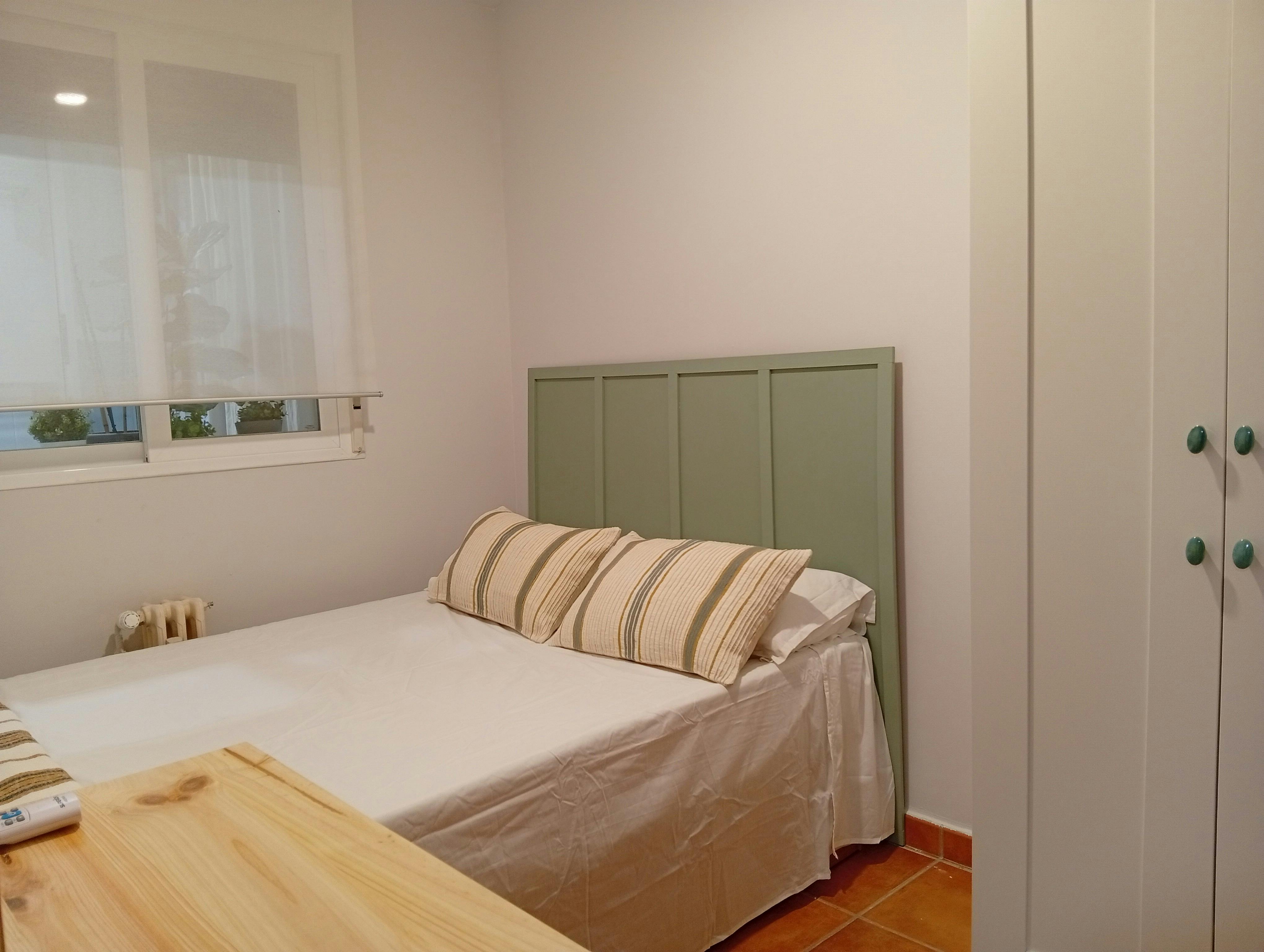 Habitación privada en alquiler por 650 € al mes en Madrid, Calle de la Alameda