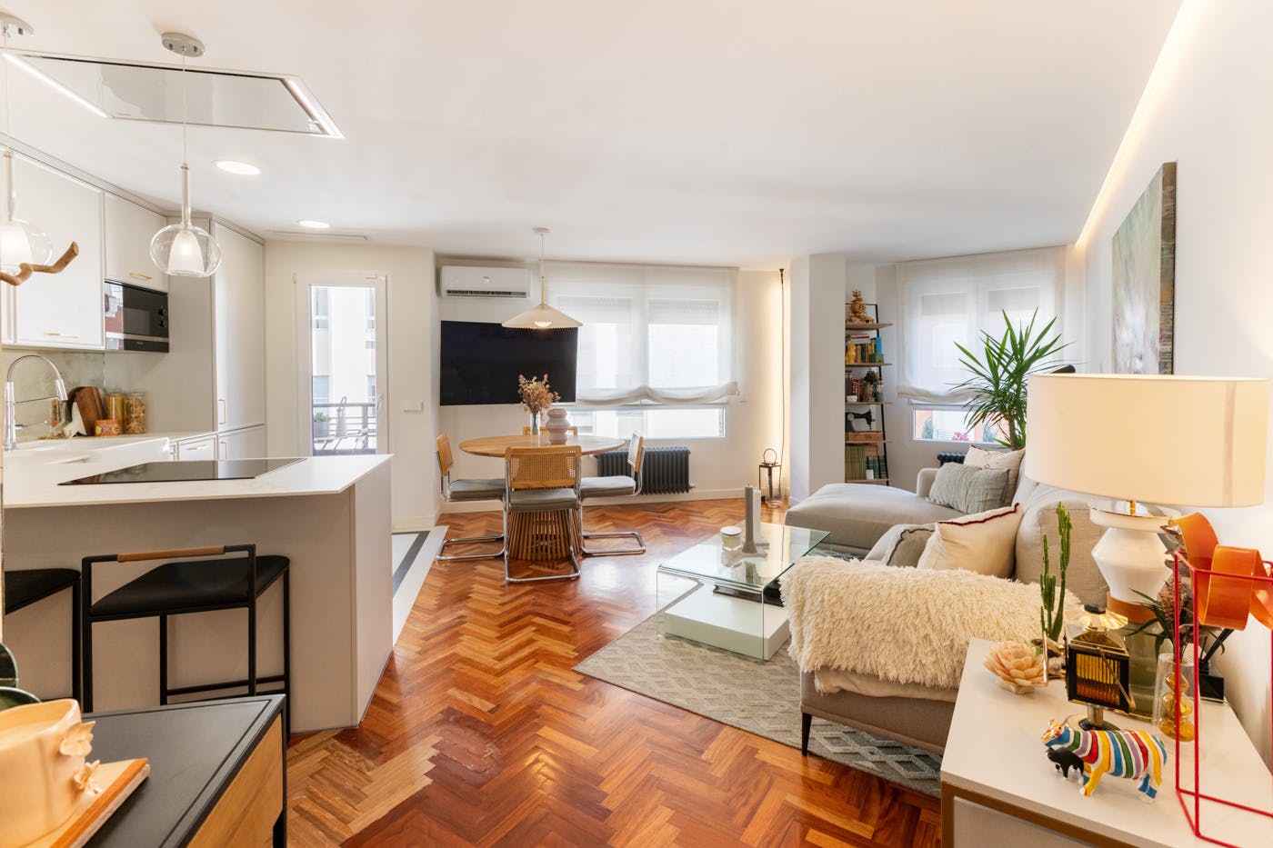 2-Bedroom Apartment in Calle de Alenza, Madrid (1725978) ROOM 2