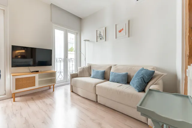 2-Bedroom Apartment in Calle del Almirante, Madrid (1725980) room image 2