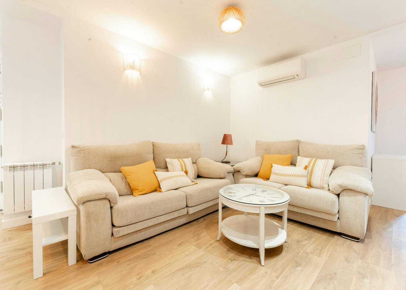 2-Bedroom Apartment in Paseo de las Acacias, Madrid (1726023) ROOM 2