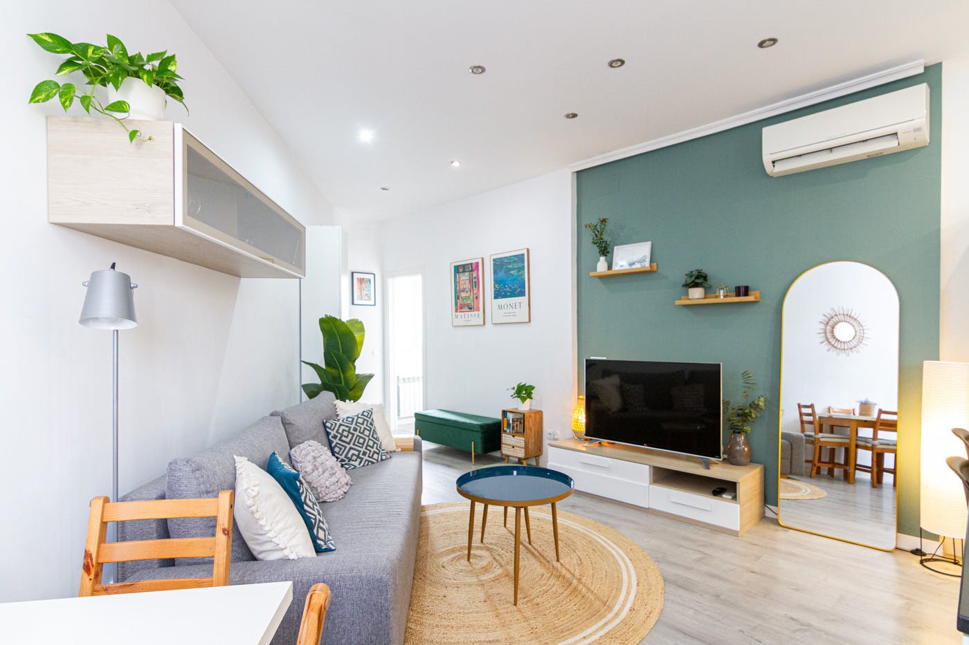 2-Bedroom Apartment in Calle de María de Guzmán, Madrid (1726025) ROOM 1