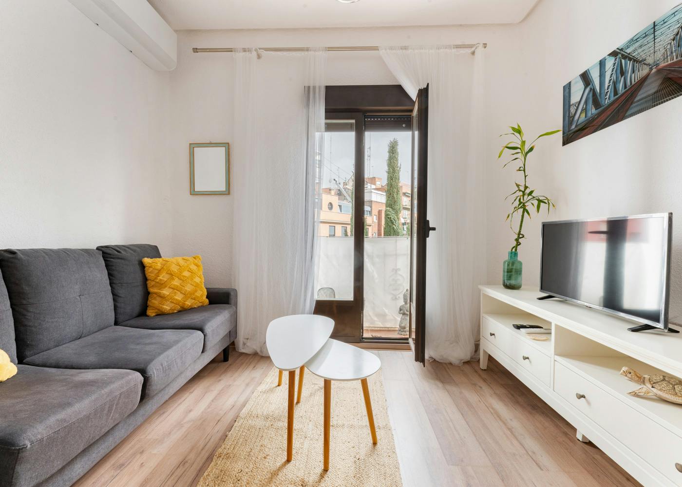 2-Bedroom Apartment in Calle Tudelilla, Madrid (1726027) ROOM 2