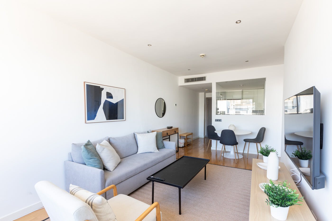 1-Bedroom Apartment in Calle de Villanueva, Madrid (1726030) ROOM 3