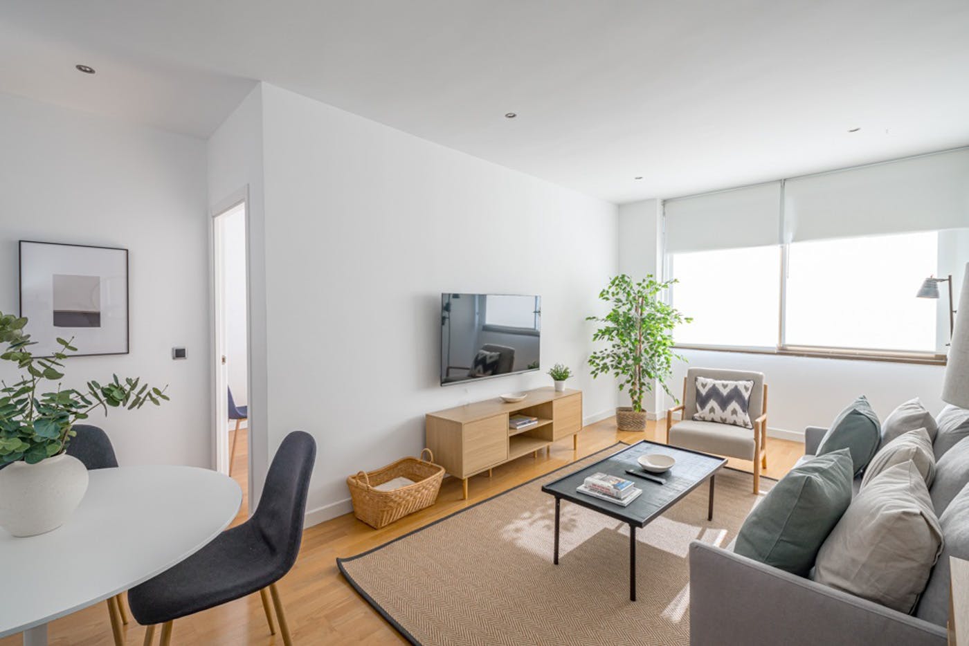 1-Bedroom Apartment in Calle de Villanueva, Madrid (1726030) ROOM