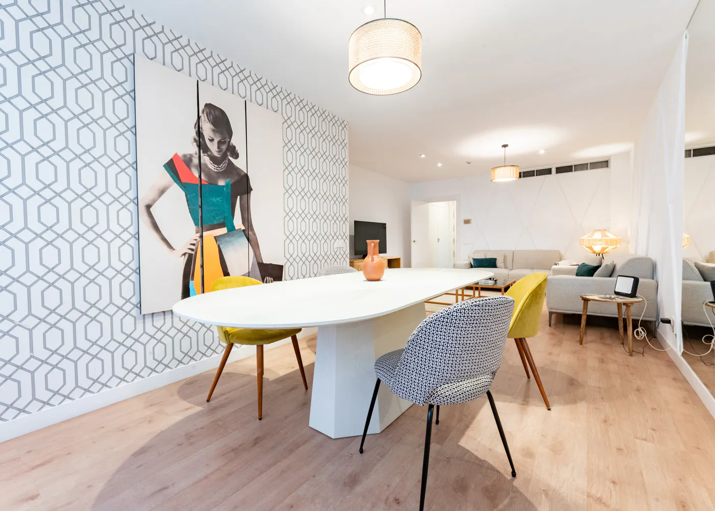 2-Bedroom Apartment in Calle del Conde de Aranda, Madrid (1726031) ROOM 2