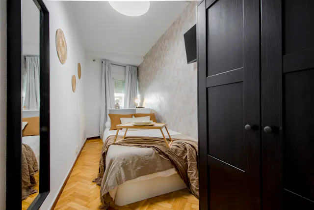 5-Bedroom Apartment in Paseo de los Olmos, Madrid (1726062) room image 1