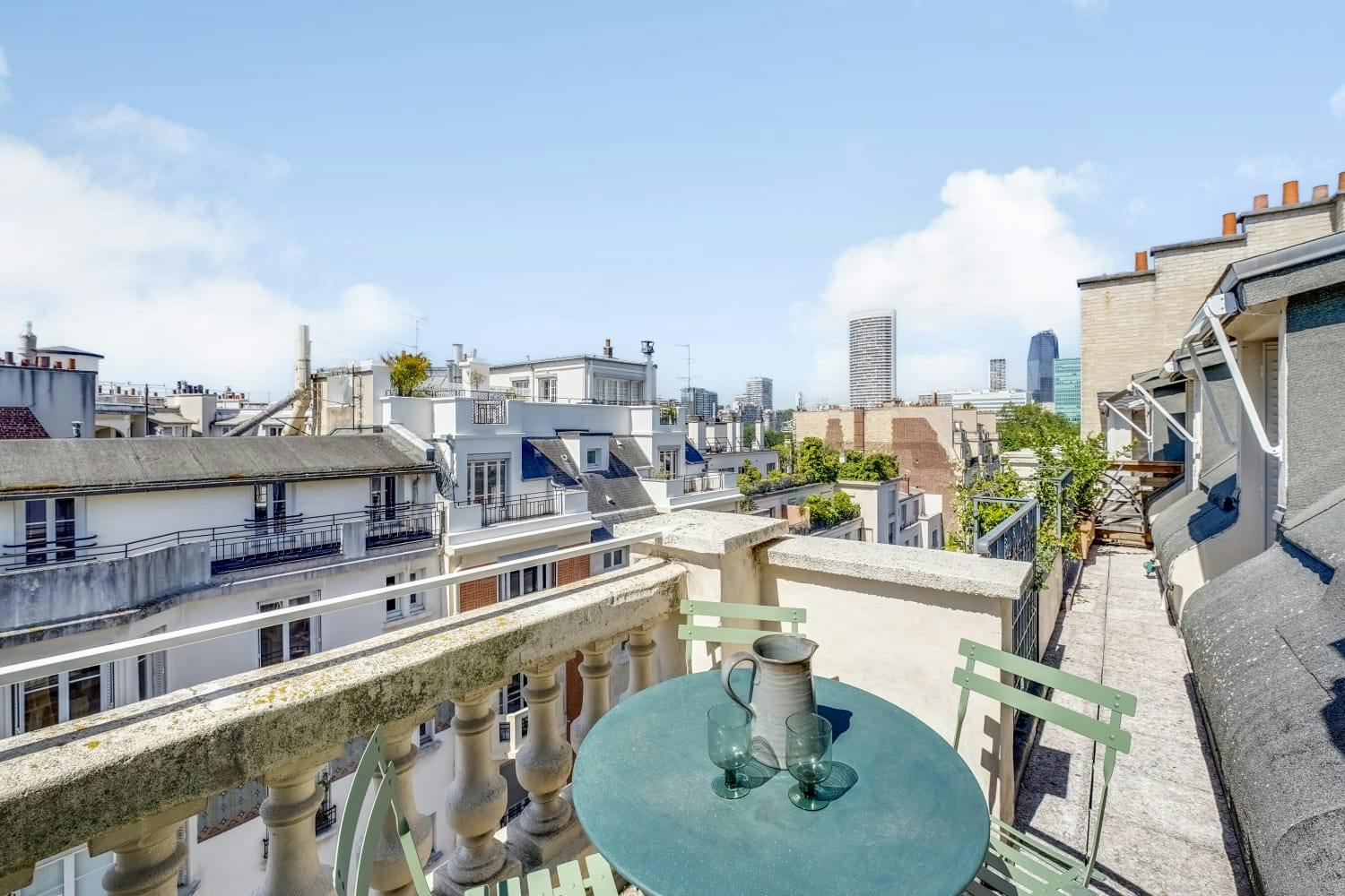 2-Bedroom Apartment in Rue Frédéric Passy, Neuilly-sur-Seine (1726138) ROOM 1