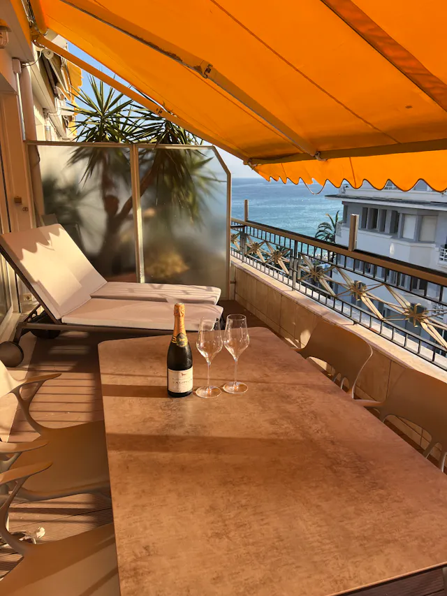 2-Bedroom Apartment in Promenade des Anglais, Nice (1726147) room image 1
