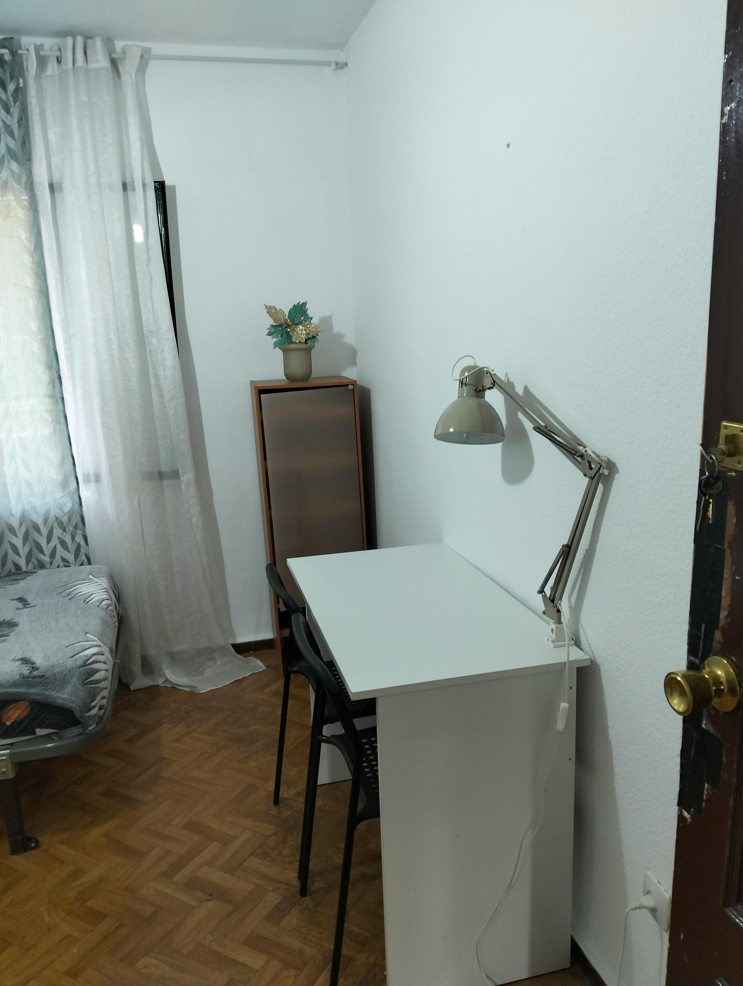 Calle del Espinar, Madrid preview