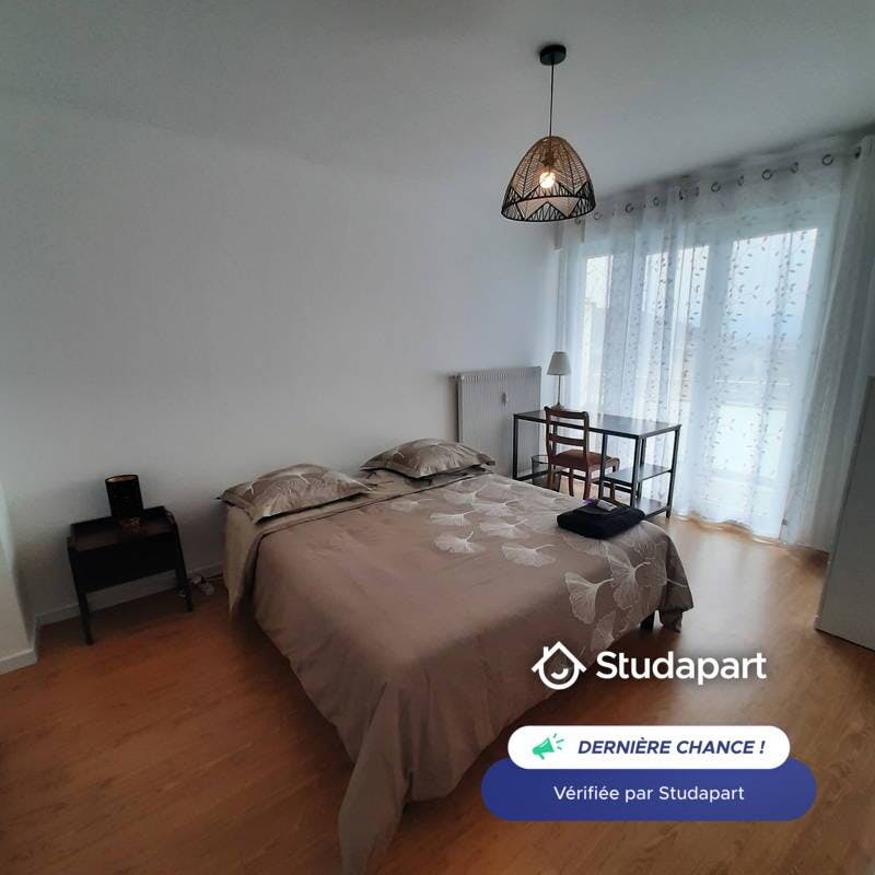 Apartment for rent for €1,520 per month in Annemasse, Rue de l'Île de France