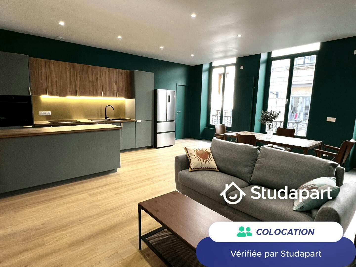 Private room for rent for €330 per month in Saint-Étienne, Rue Jules Ledin