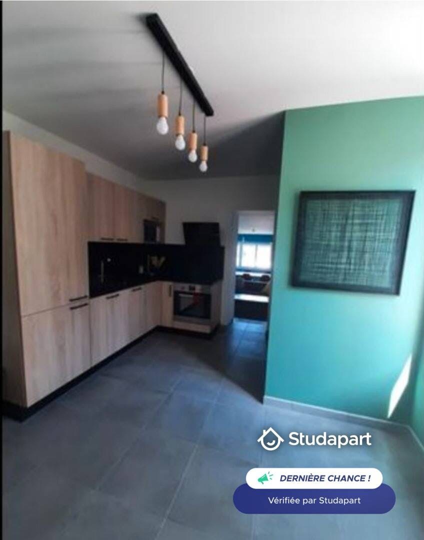 Dom do wynajęcia za 450 € miesięcznie w mieście Rouen, Rue du Mont Gargan