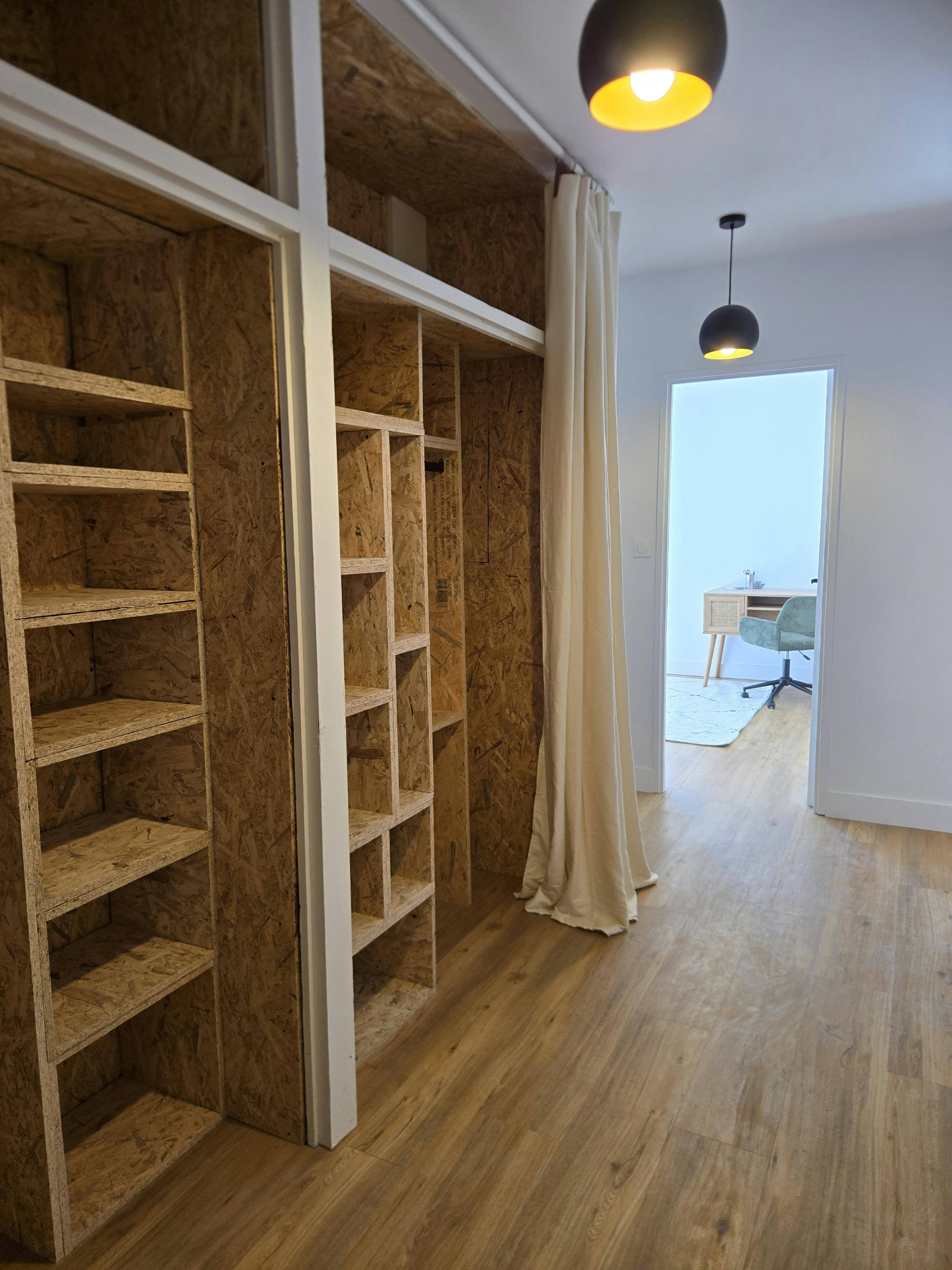 2-Bedroom Apartment in Rue Camille Godard, Bordeaux (1726559) ROOM 1