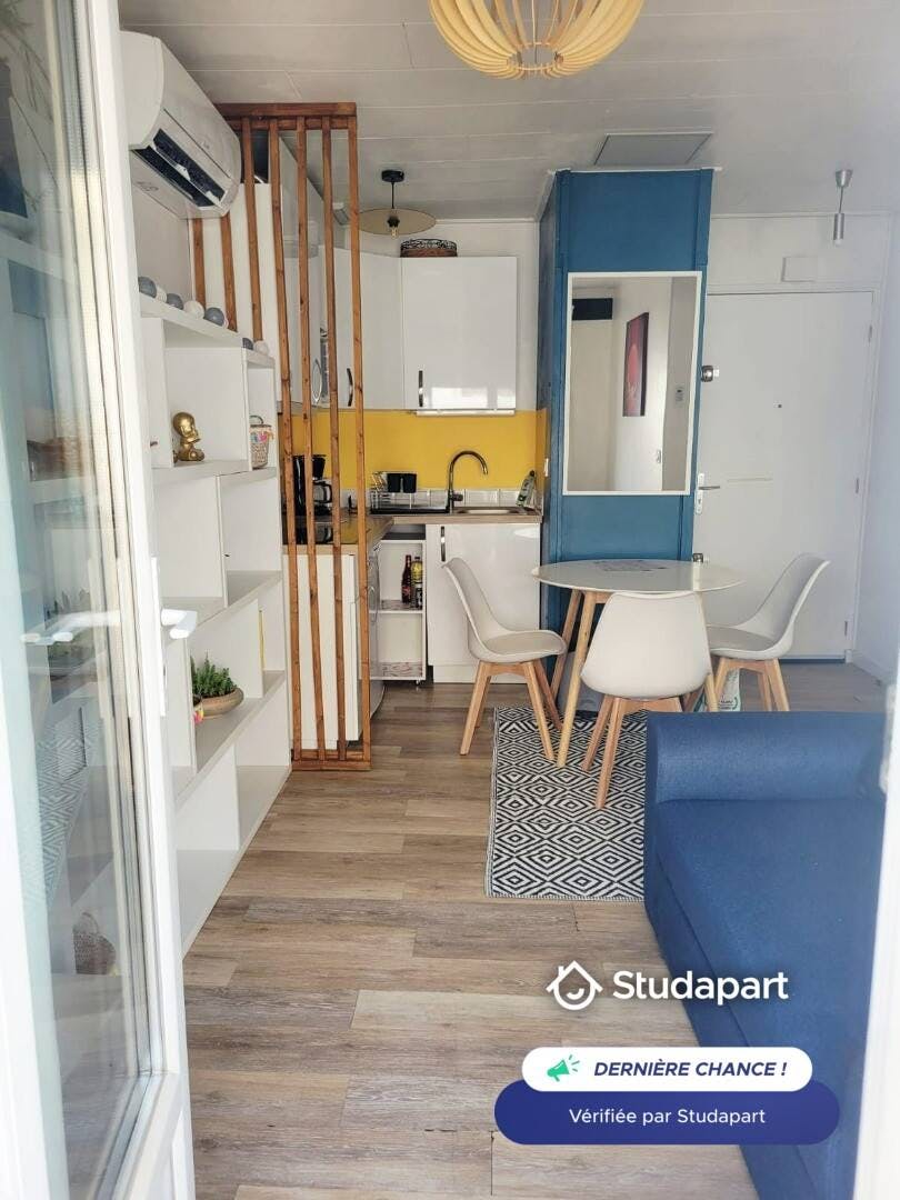 Apartment for rent for €750 per month in Béziers, Rue Sir Isaac Newton