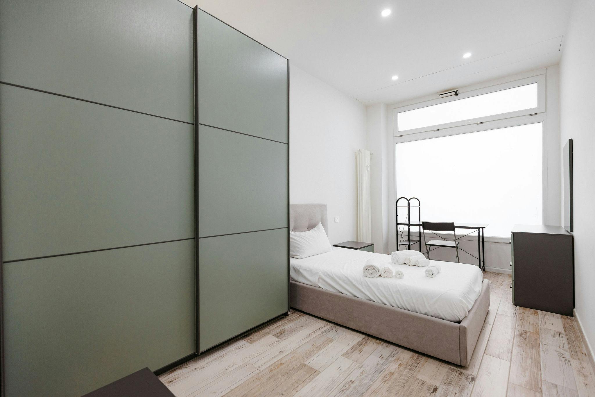 Appartamento in affitto a 1350 € al mese a Turin, Via Buenos Aires
